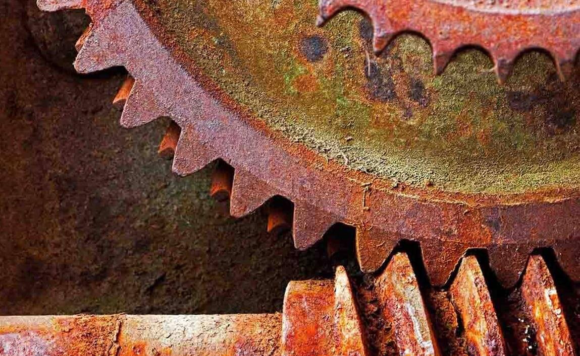 جلوگیری از زنگ زدگی با کم کردن خراش های روی فلز