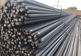 قیمت آهن‌آلات در ماه‌های آینده؛ فرصت خرید یا زمان صبر؟